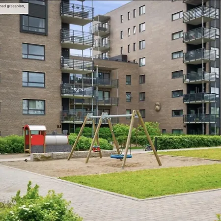 Modern, Big Balcony, Fully Equipped, Free Parking, In Family Friendly Area * أوسلو