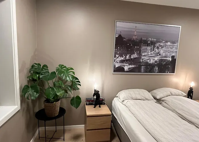 Modern, Big Balcony, Fully Equipped, Free Parking, In Family Friendly Area Apartamento *