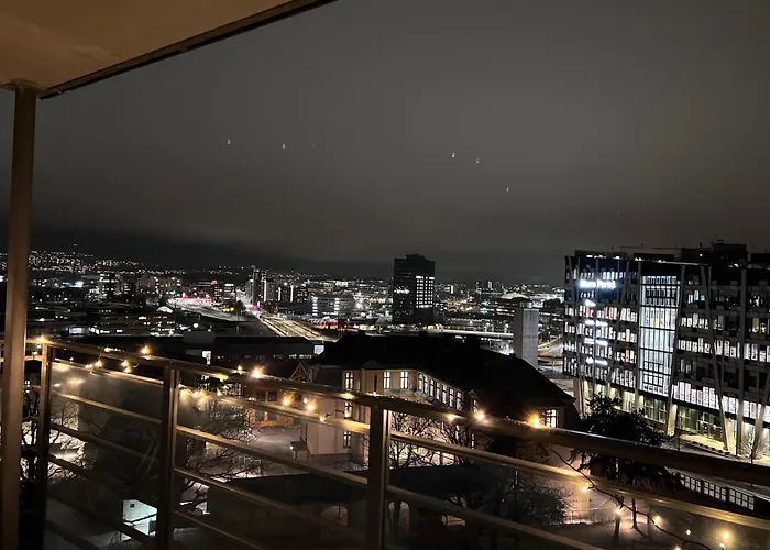 Lägenhet Modern, Big Balcony, Fully Equipped, Free Parking, In Family Friendly Area Oslo